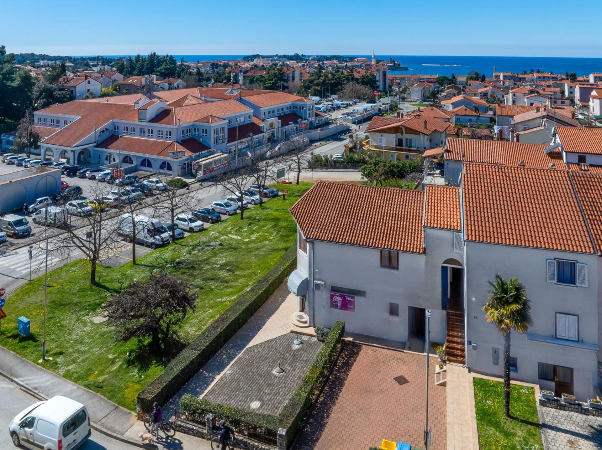 Mirjana Porec Ngoại thất bức ảnh