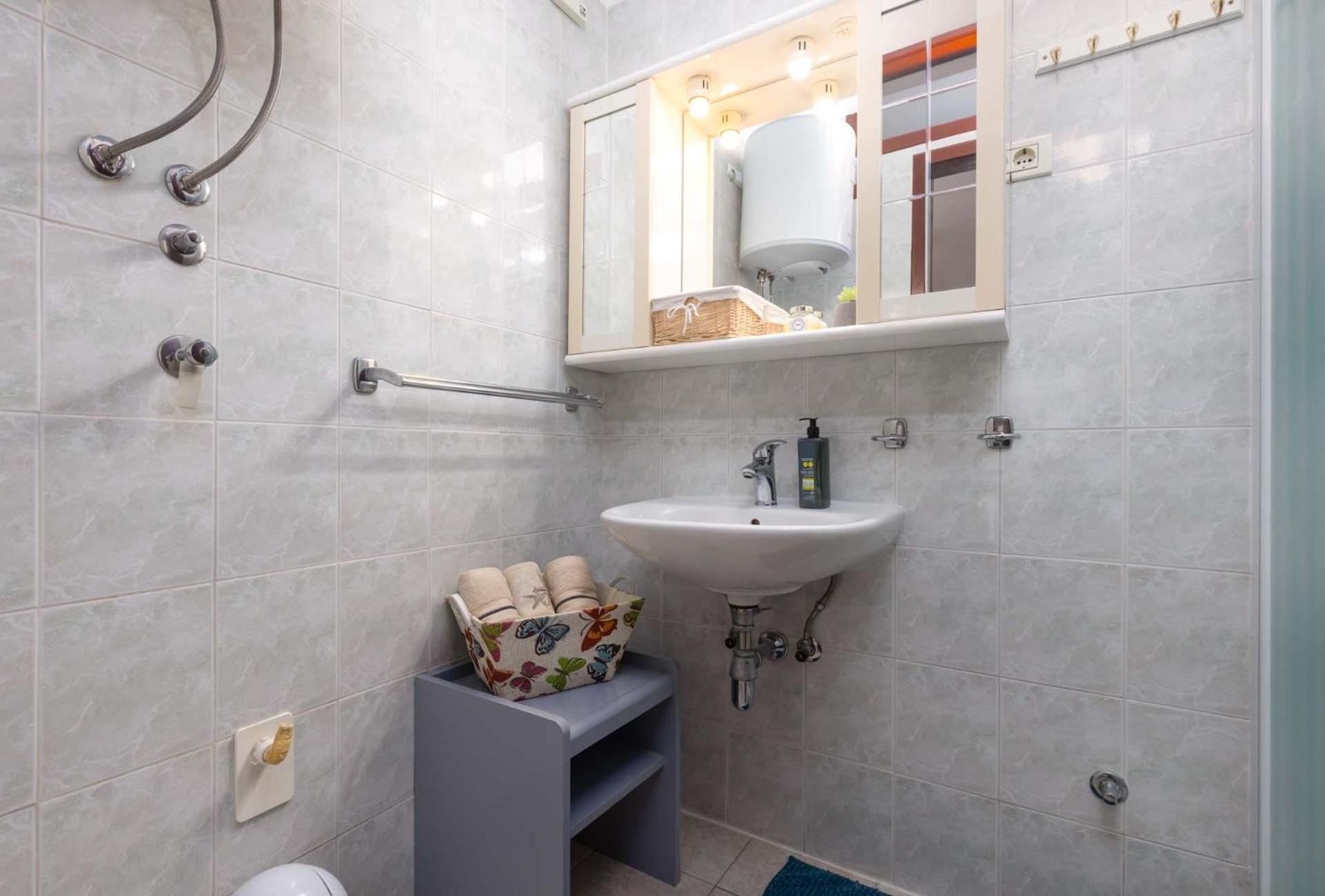 Mirjana Porec Ngoại thất bức ảnh